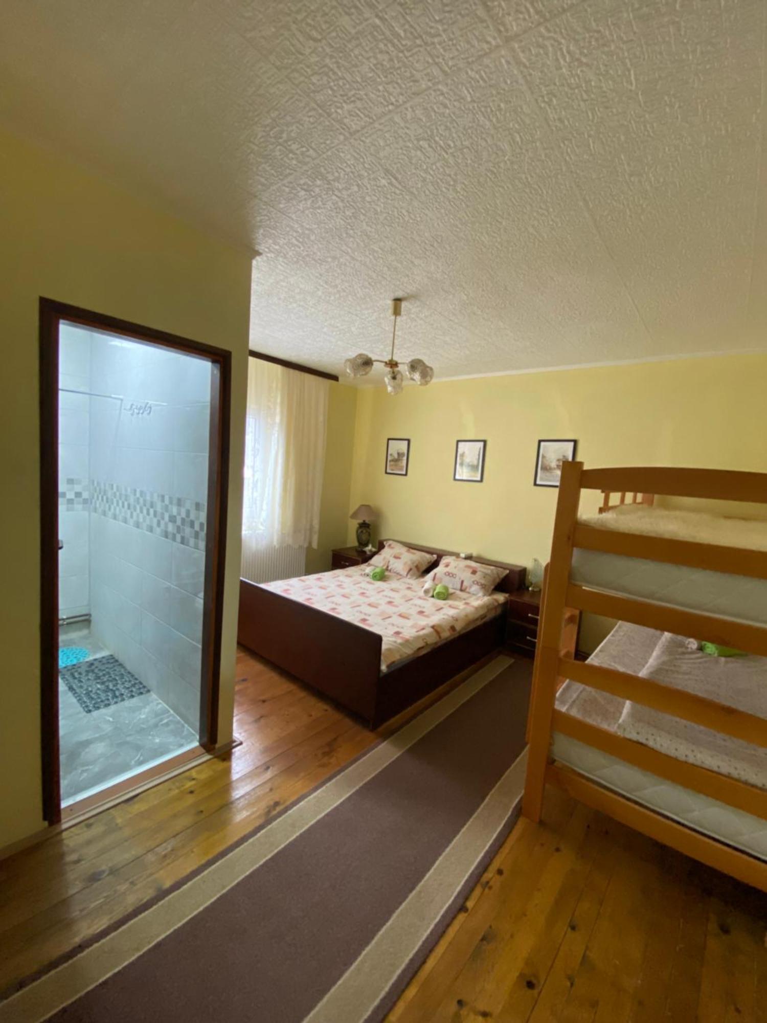 Apartamento Seosko Turisticko Domacinstvo Stanisic Kalna Exterior foto